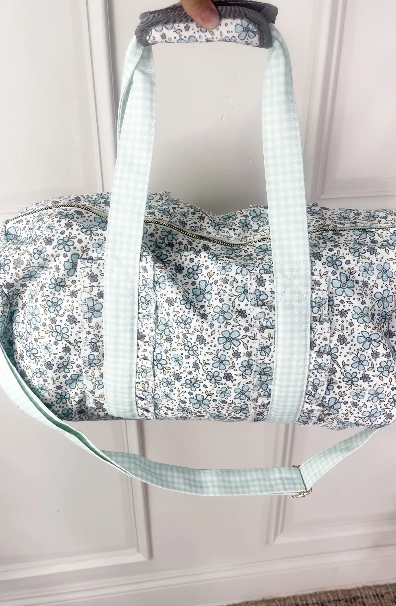 Green Floral Travel Bag