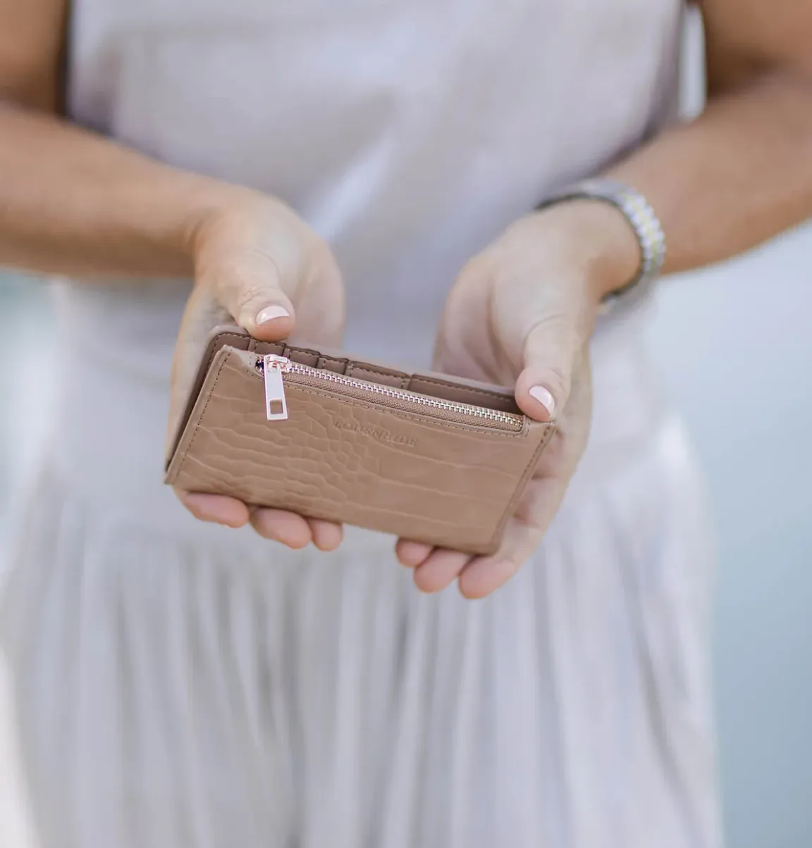 Ivy Cardholder in Pale Pink