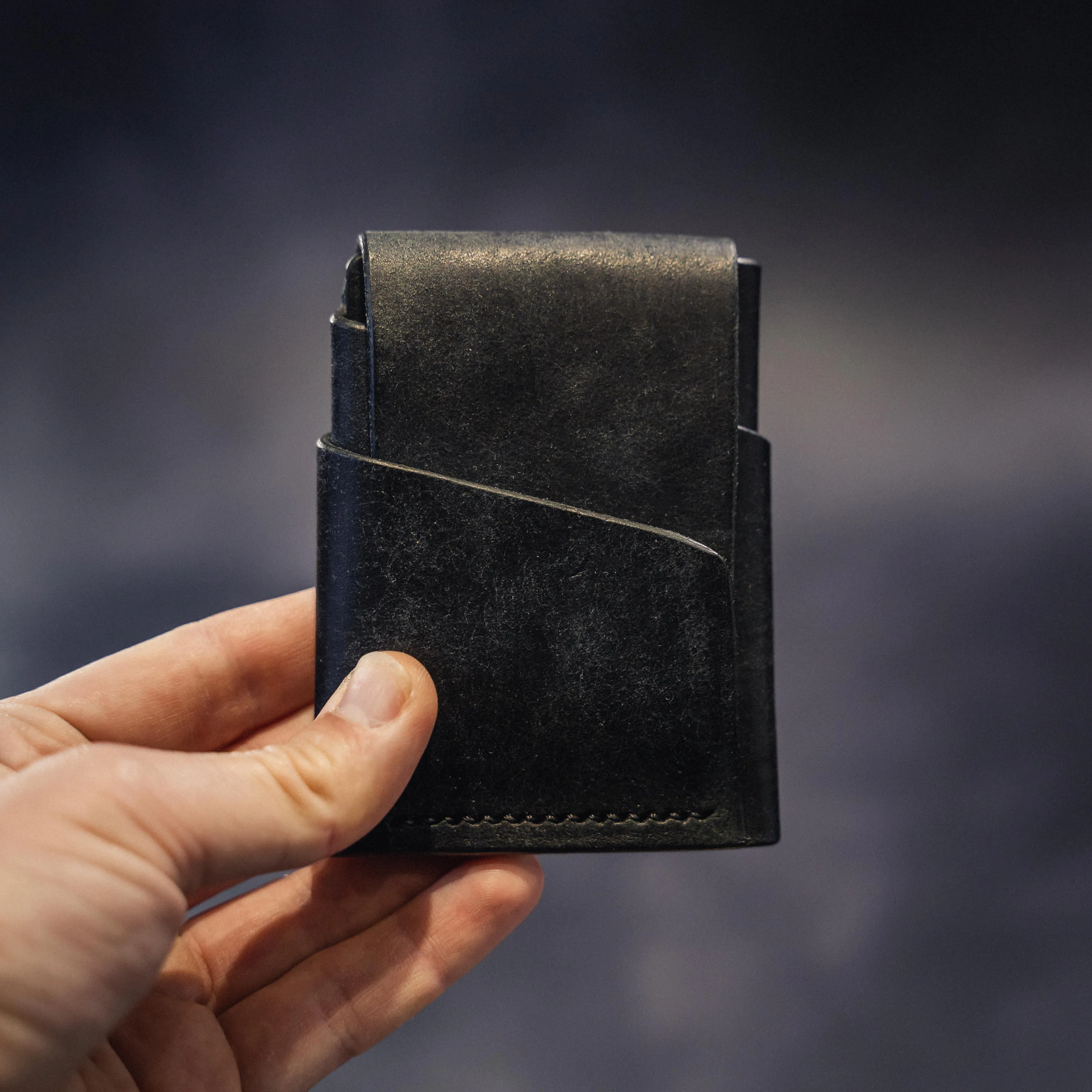 Pembrook 'Fold' Leather Cardholder - Ink Black