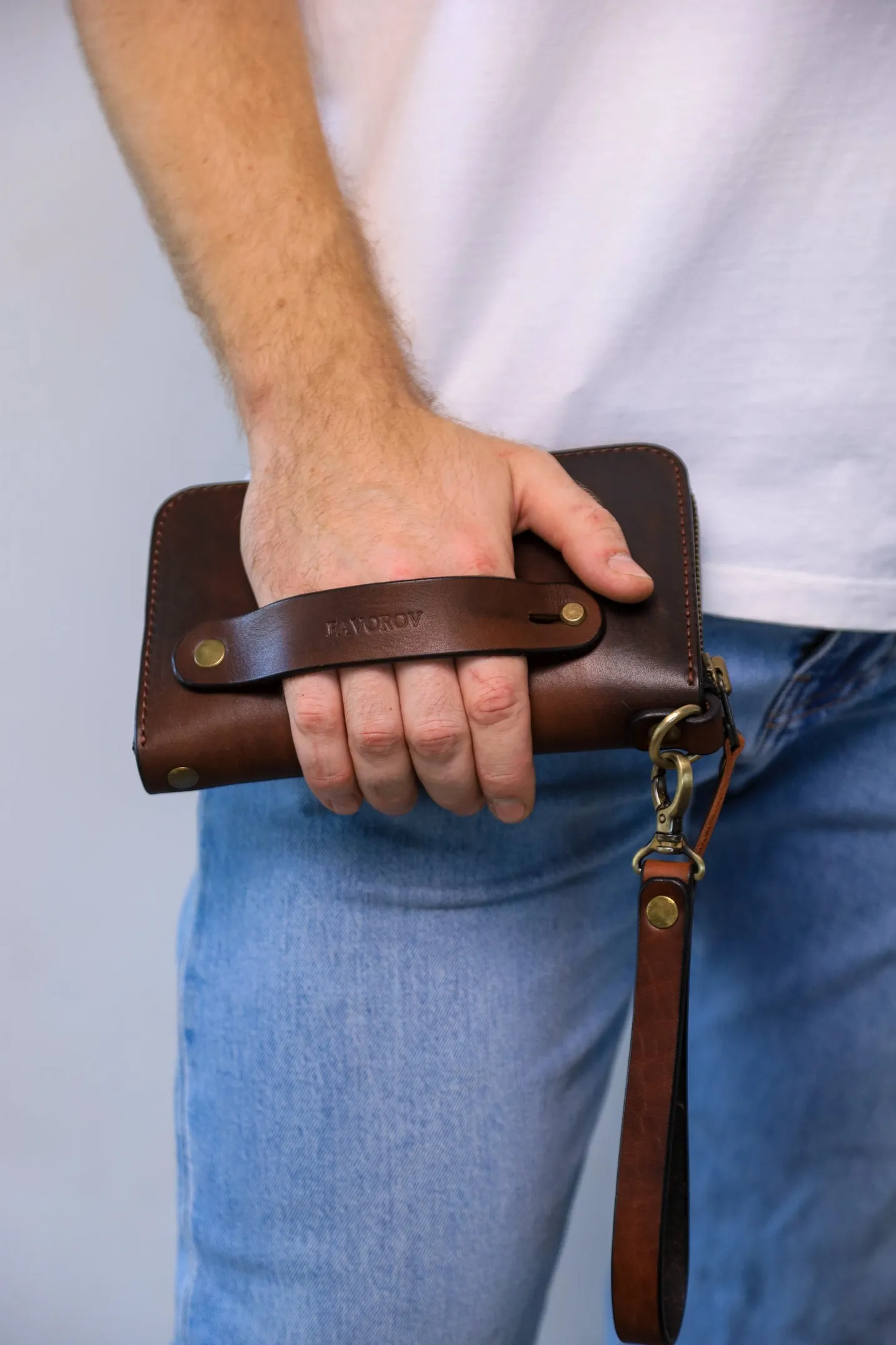 Personalized Leather Clutch, Full Grain Leather Clutch, Cognac men's leather wallet, Zipped wallet, Wrist Bag, Men's purse, Father's gift