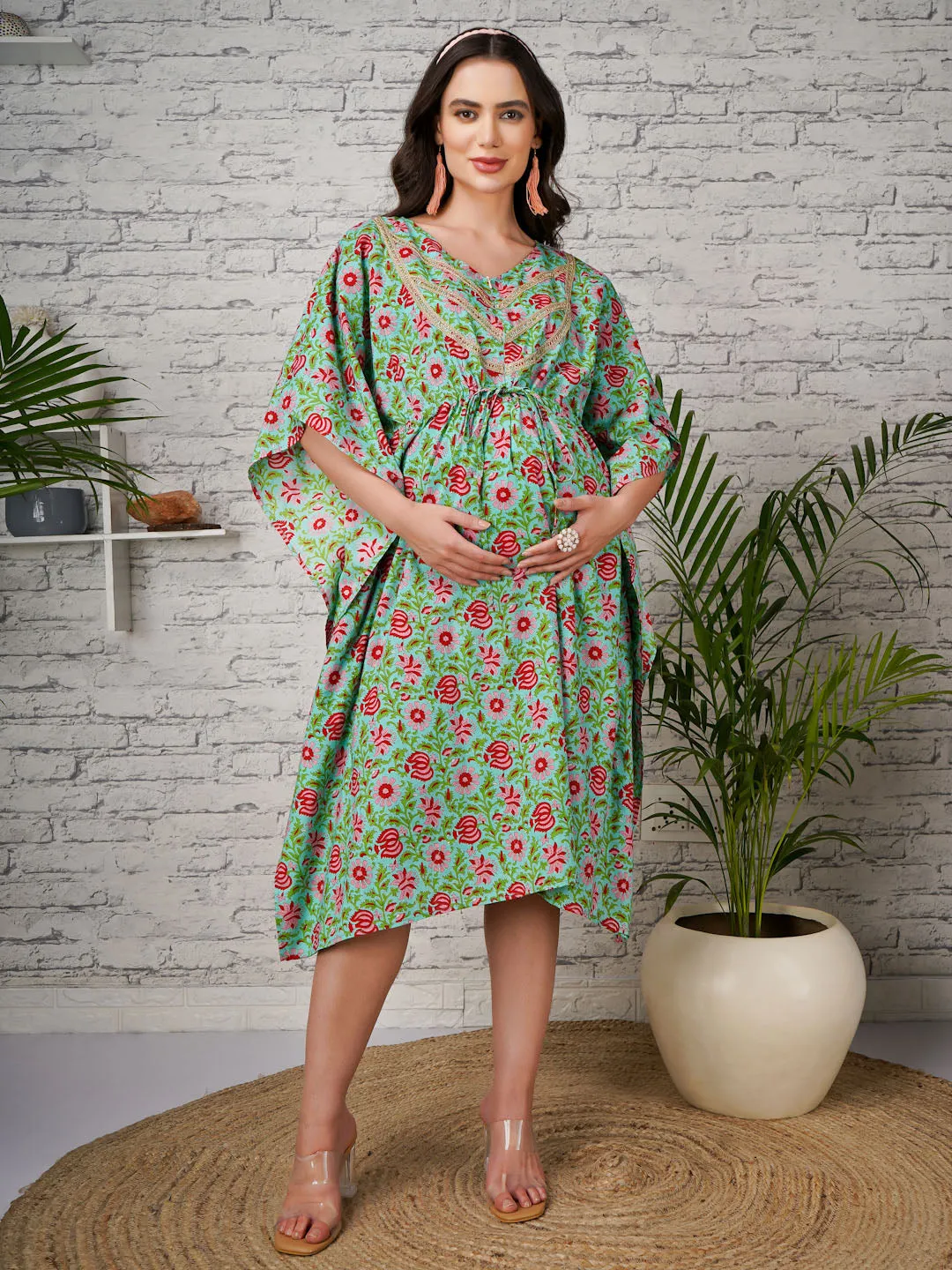 SHREY - GREEN FLORAL PRINT MATERNITY KAFTAN WITH EMBROI